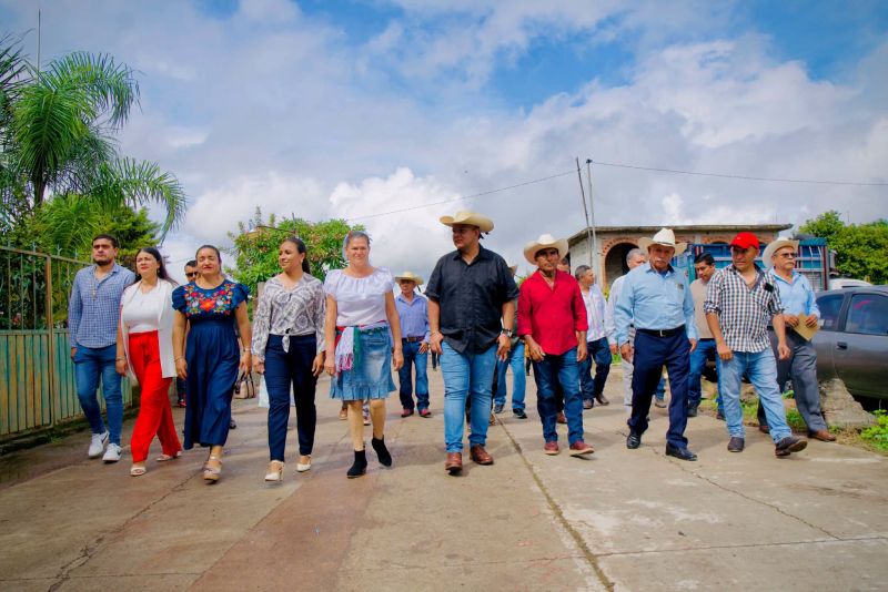 Desfile en El Rodeo